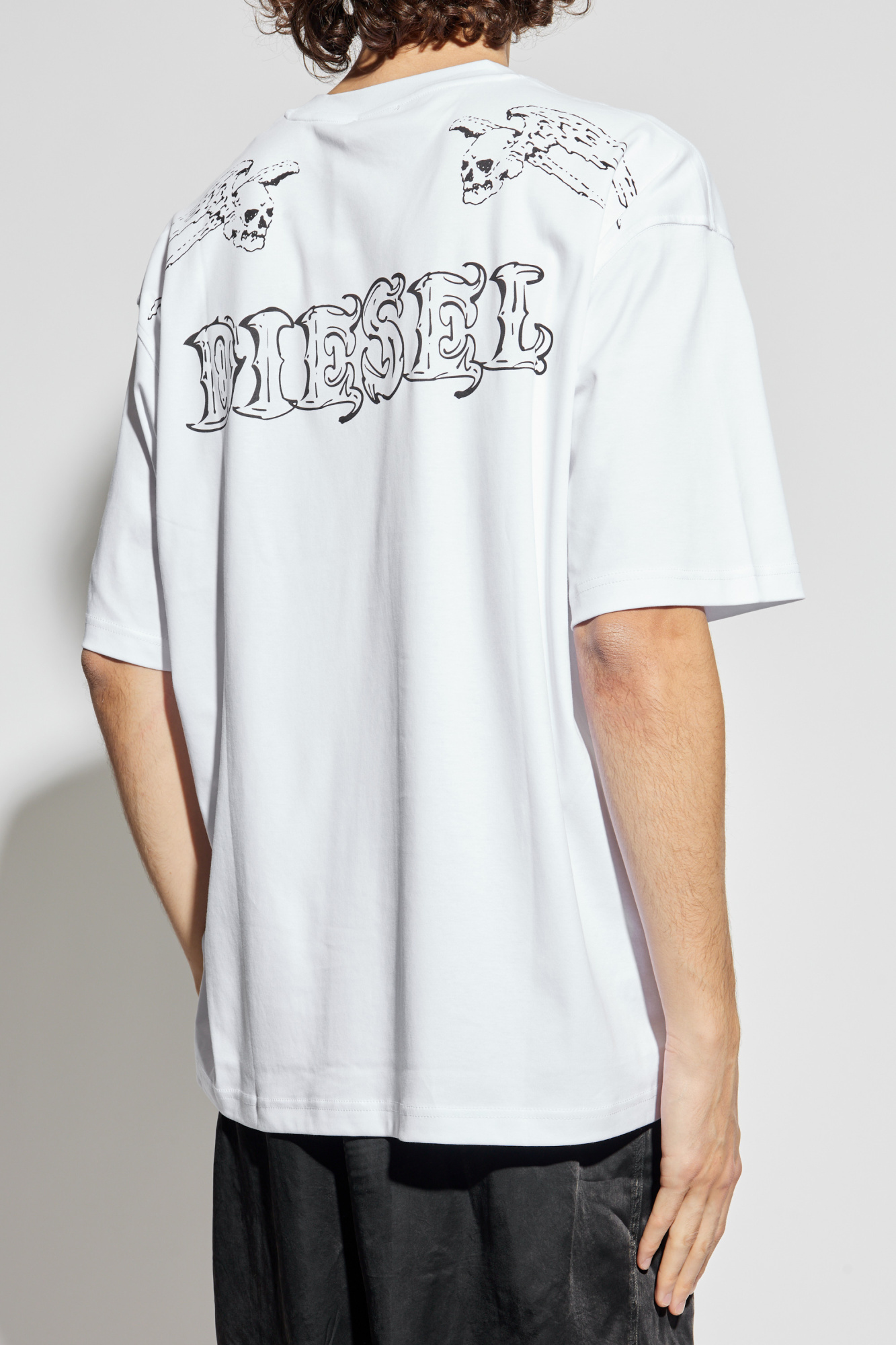 【DIESEL】関税込★T-Boggy logo T-shirt Diesel T-shirt 'T-BOGGY-T2' | Men's Clothing | Vitkac